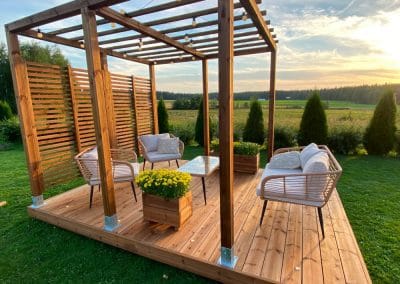 Pergola terassille